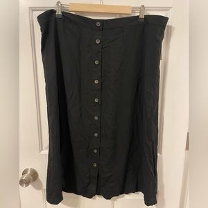 NWT OLD NAVY Black Skirt